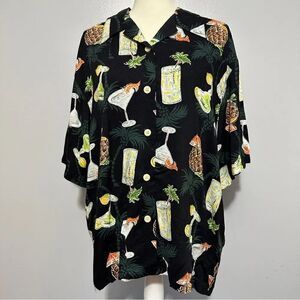 Holly Lane button up shirt with cocktails. Size XL
